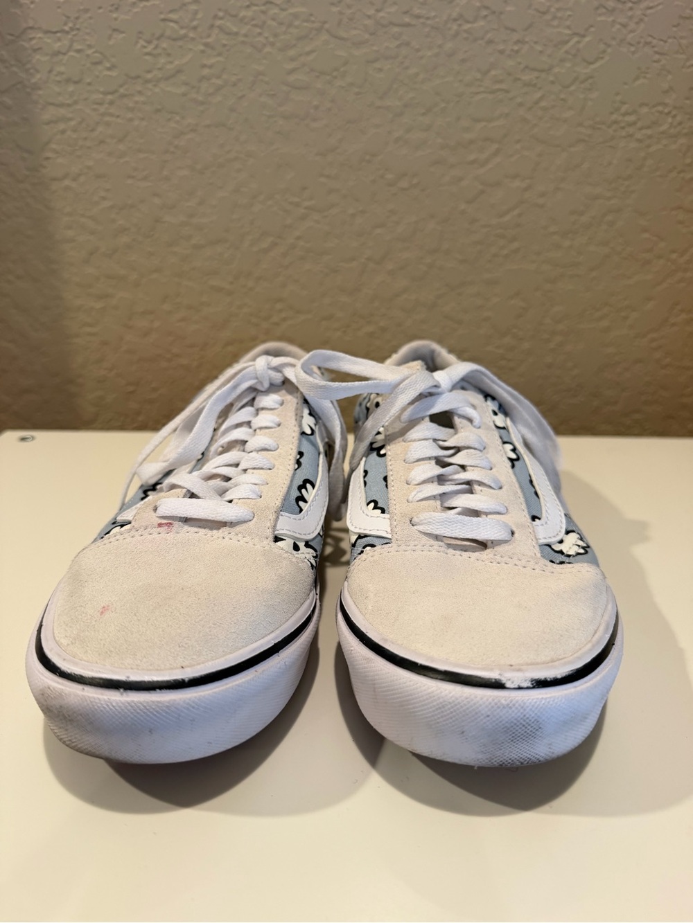 Vans White and Light Blue Floral-Accent Low Tops